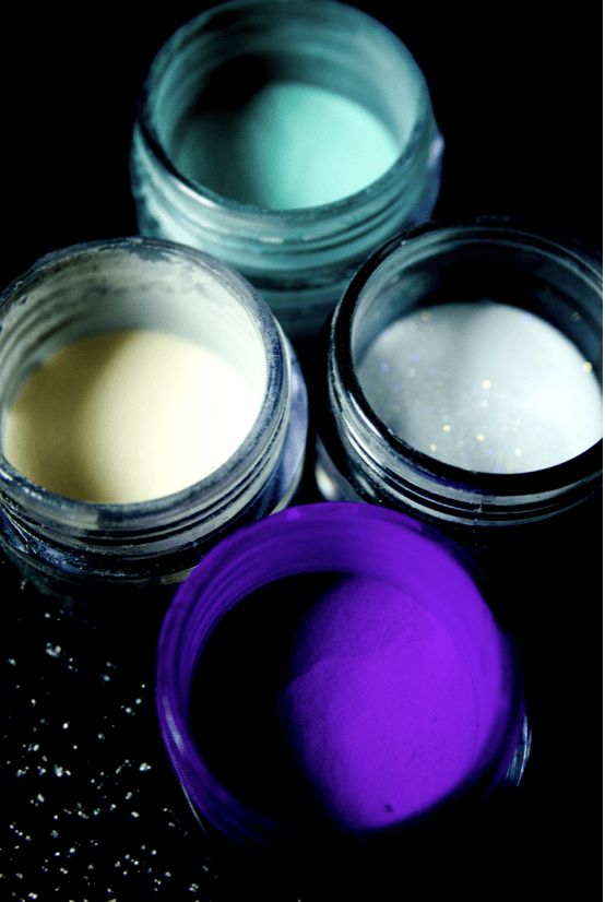 Colored acrylic powders