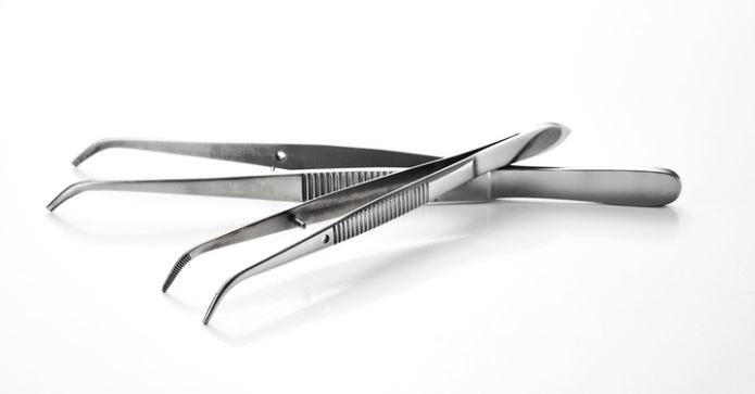 Tweezers